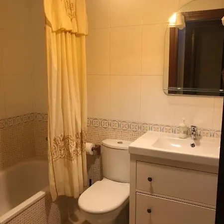 Acogedor En La Plaza Del Pueblo Apartment Nueva De Llanes