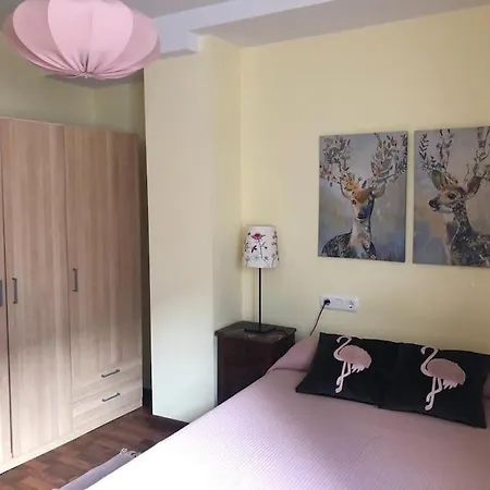 Acogedor En El Centro De Nueva De Llanes